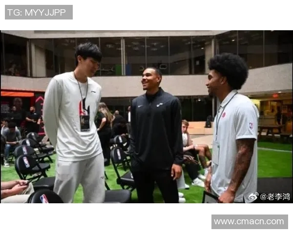 夏普与杨瀚森在首周训练营展现卓越表现引发广泛关注与期待