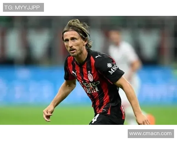 米兰新星里奇首球闪耀赛场跑动12公里传球成功率高达97